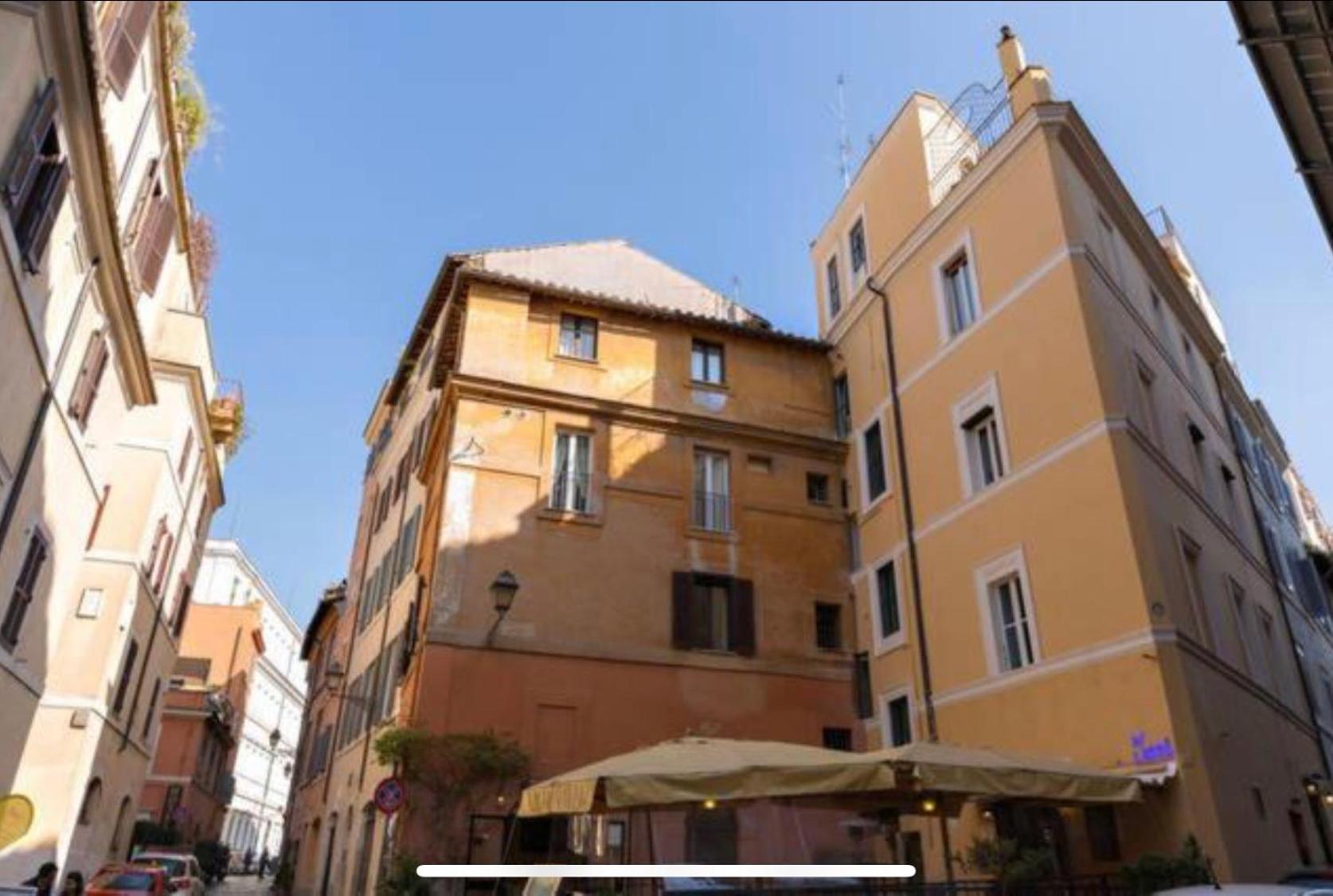 Residenza Al Colosseo Apartment *