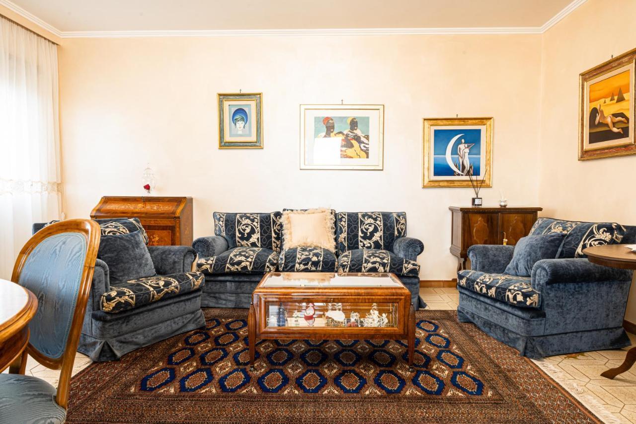 Quinto Piano Apartment *