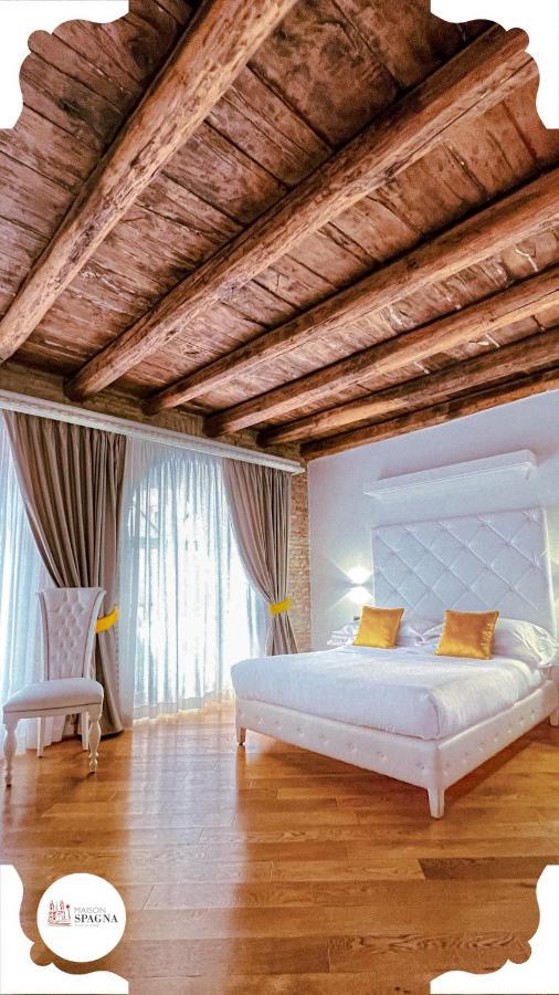 Gjestgiverier Maison Spagna Roma