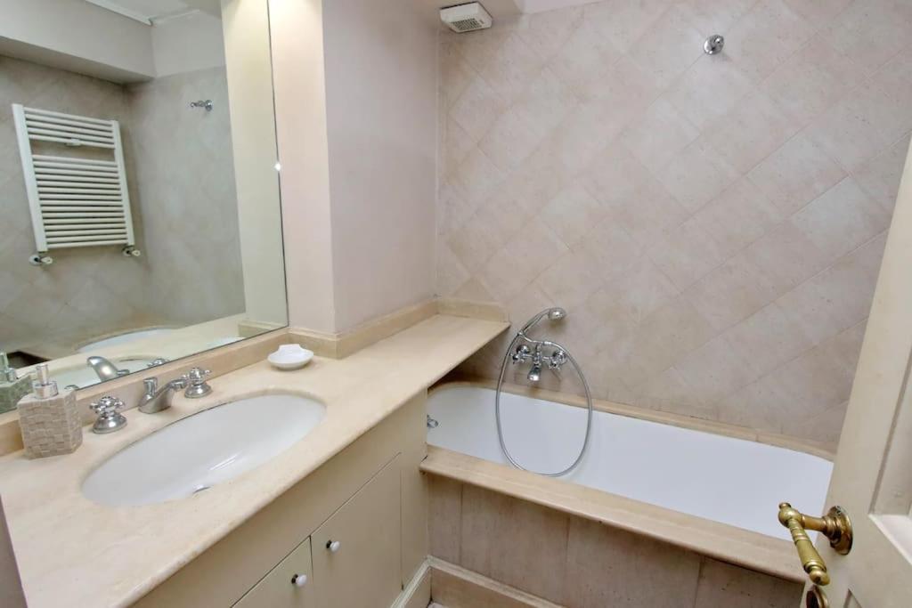 Navona Elegant Two Bedroom Apartamento *