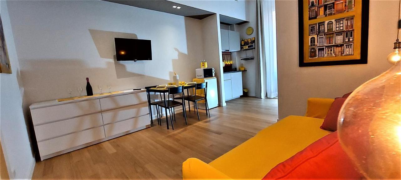 Tribvni Plebis Apartment *