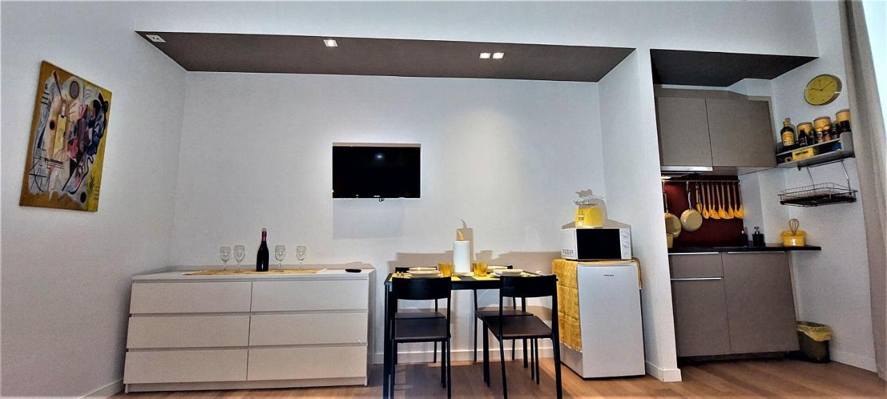 Apartment Tribvni Plebis Rom