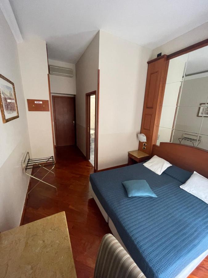 3rd Floor 69 Manin Street Roma