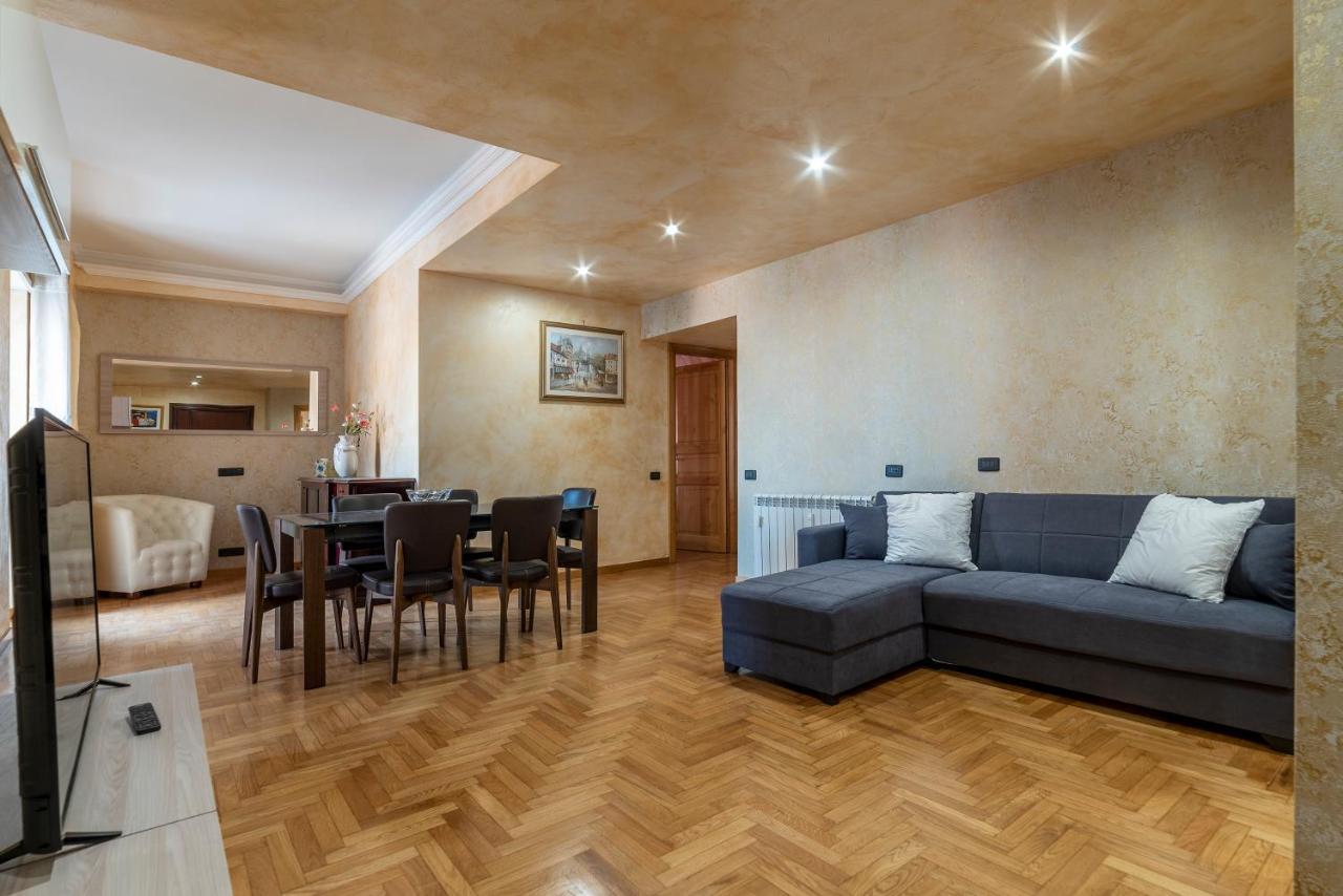 Piazzale Clodio Large Apartamento