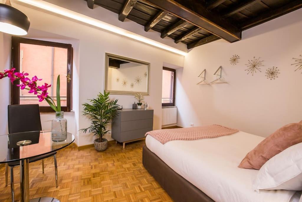 Girolamo's Jacuzzi Place Apartamento