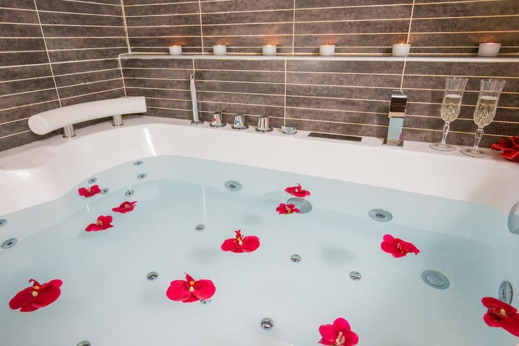 Apartamento Girolamo's Jacuzzi Place