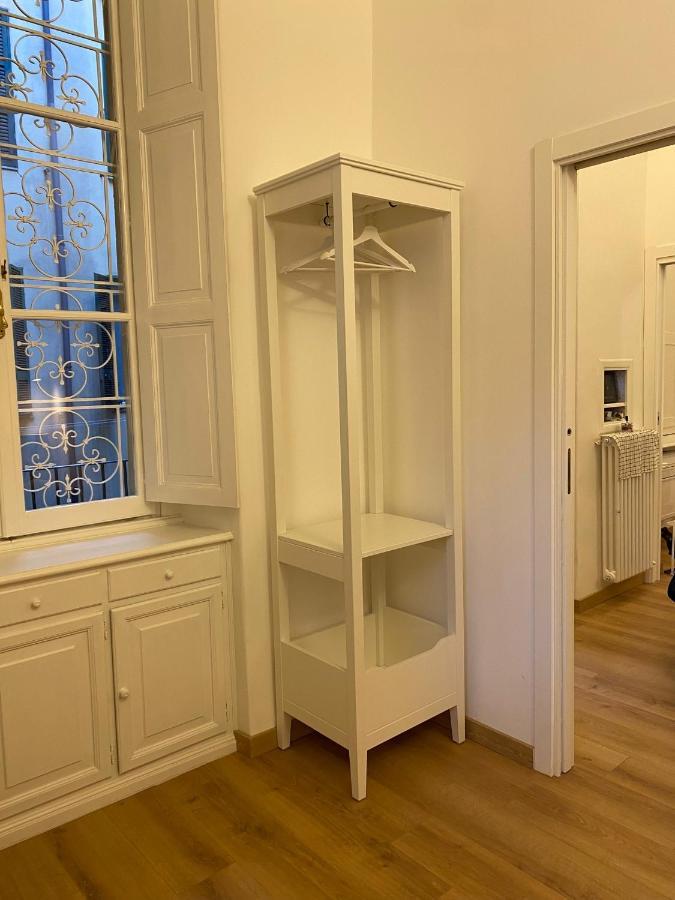 Apartamento Domus Alfieri Al Colosseo *