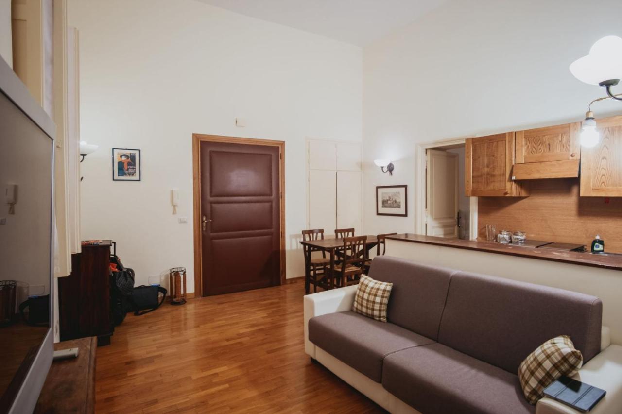 Aparthotel P-rooms & Collection Roma