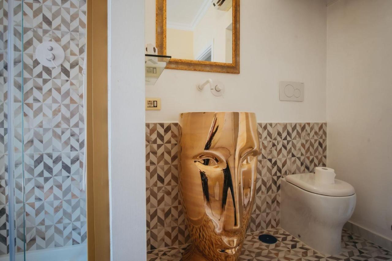 Aparthotel P-rooms & Collection