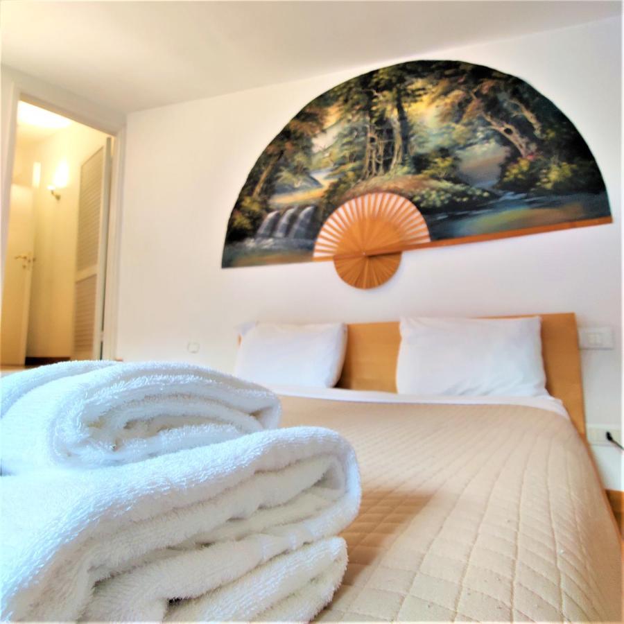 Monserrato Apartamento *