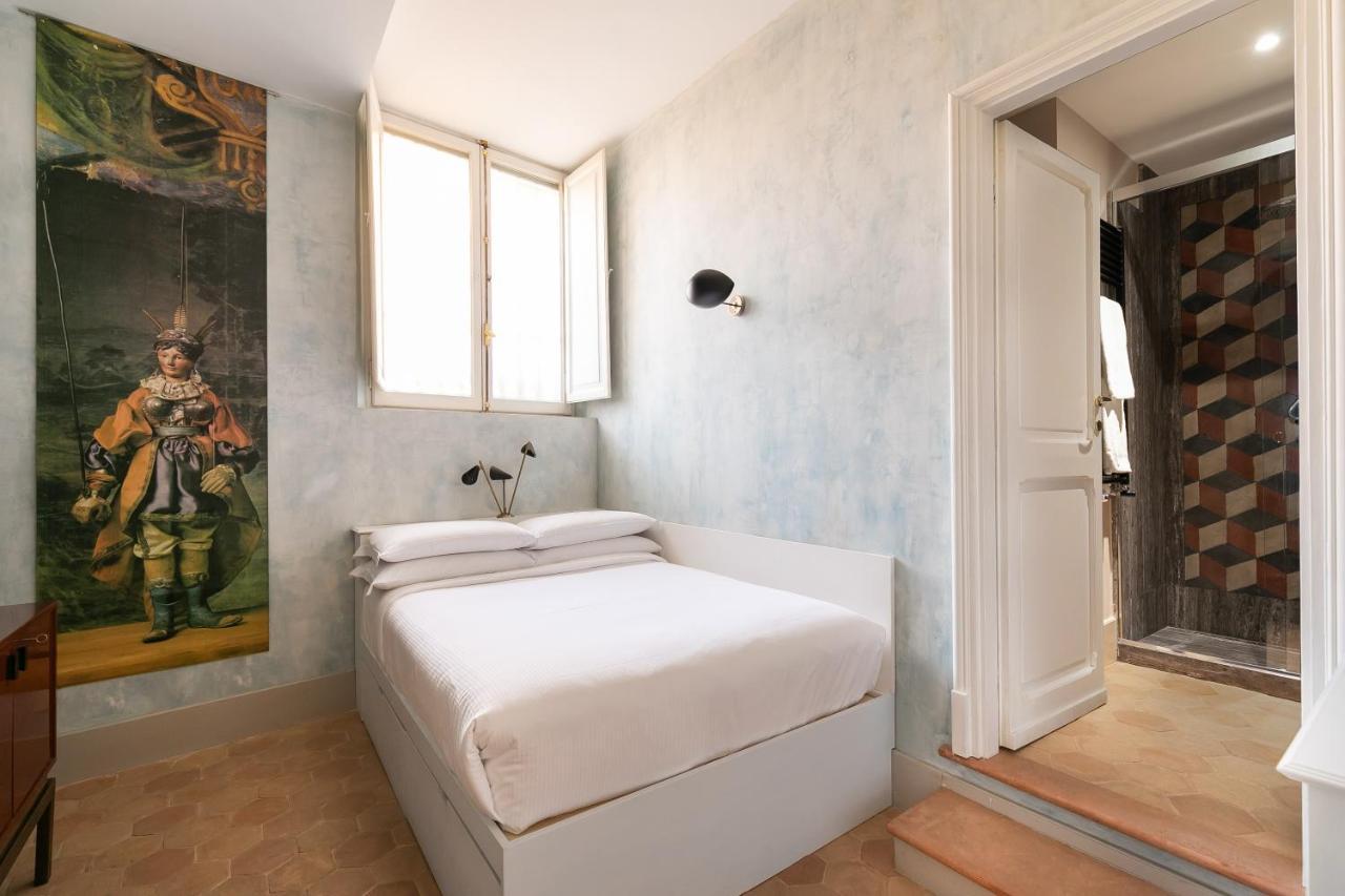Casa Madama, A Burghesius Home Roma