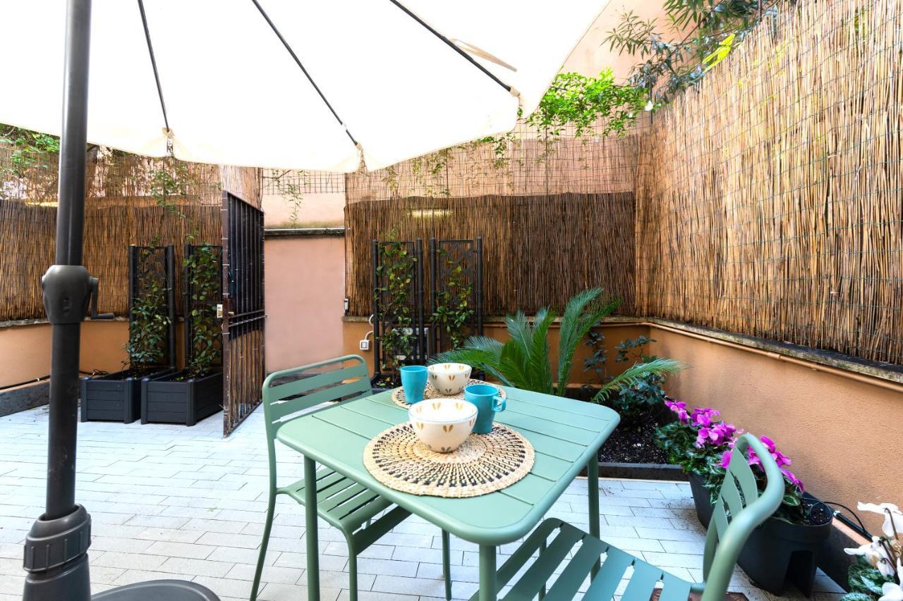 Casa Vegezio Near Vatican Museum And Metro Cipro Private Garden Check-in From 3 Pm To 10 Pm