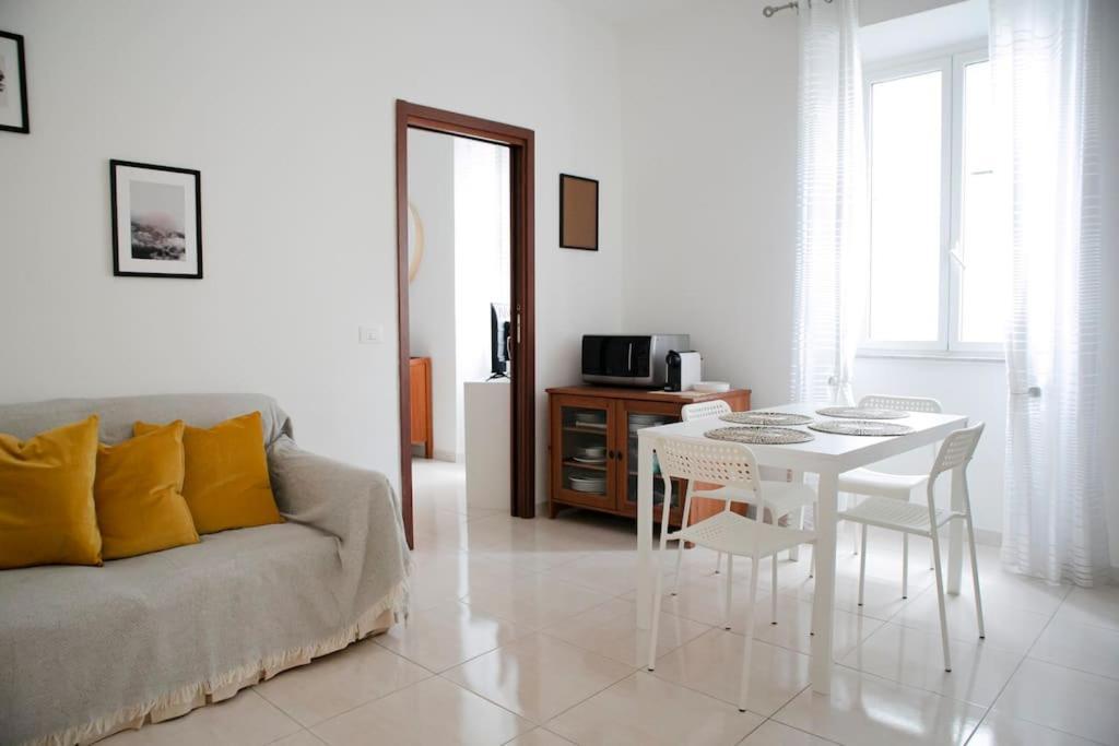 A Comfortable For In San Lorenzo Apartamento