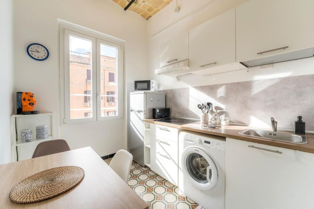 Leilighet Casetta Giolitti, Cozy Apt In The Heart Of