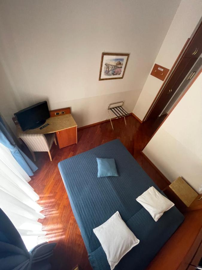 3rd Floor 69 Manin Street Affittacamere Roma