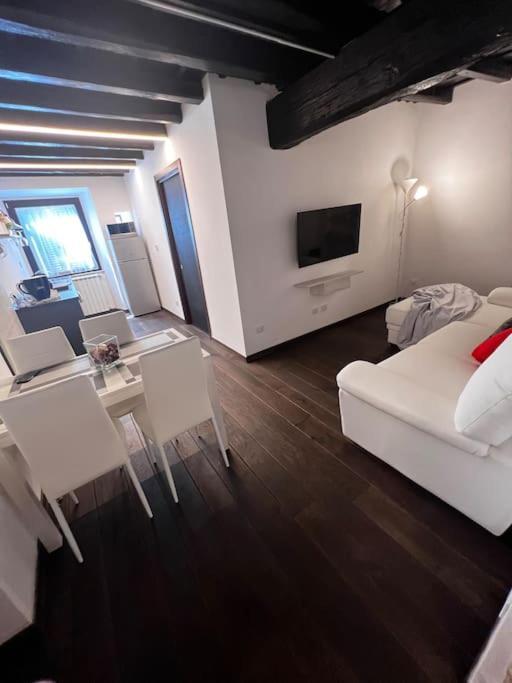 Lu.ni. Apartamento *
