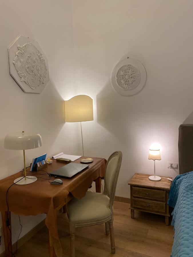 Domus Alfieri Al Colosseo Apartamento *
