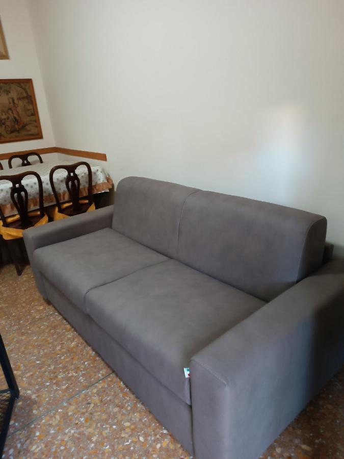 Hortis Apartment, 5 Persone, 2 Camere, Balcone, Metro C E Tram Per Il Centro *