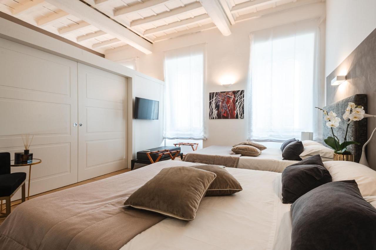 Ebl Luxury Roma