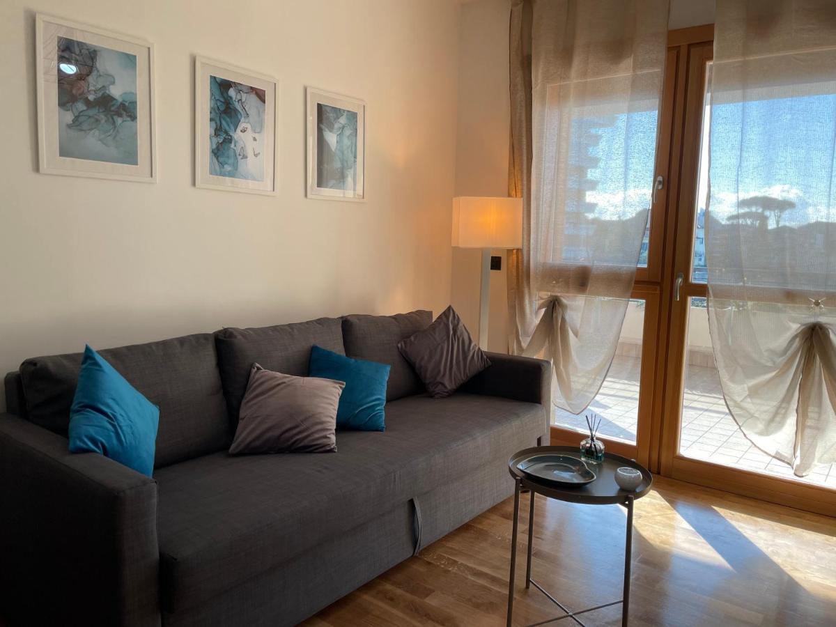 Aurelia Sweet House *
