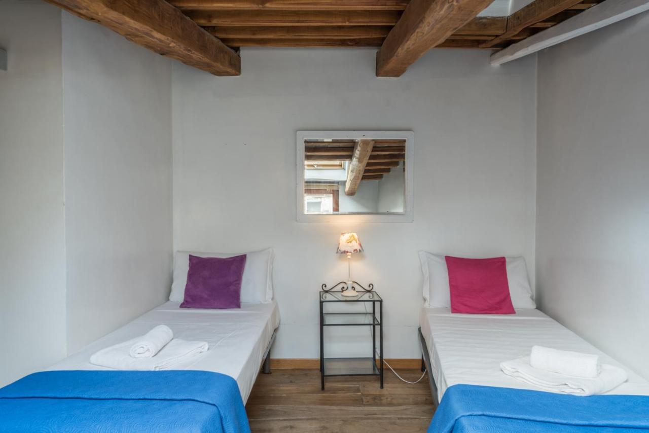 Appartamento Cozy Wooden Apt In Piazza Navona *