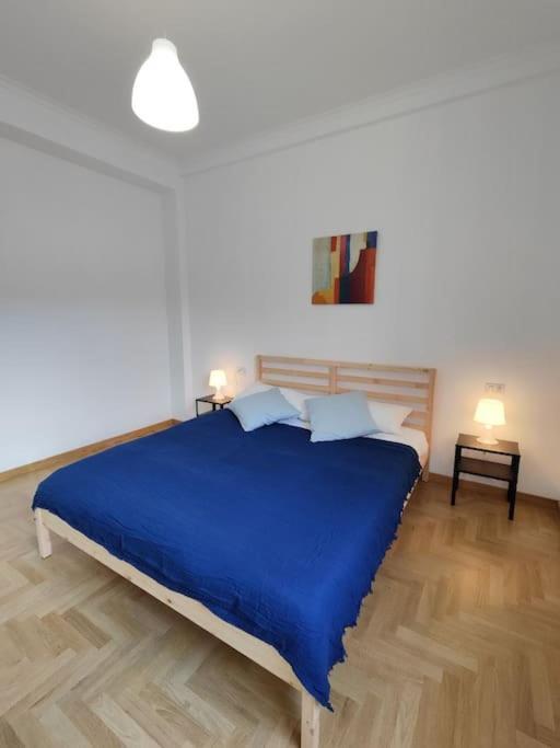 Apartment White & Wood House In Rome