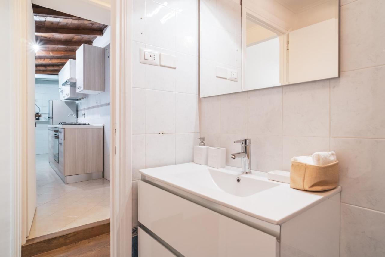 Giubbonari 23 Luxury Apartment