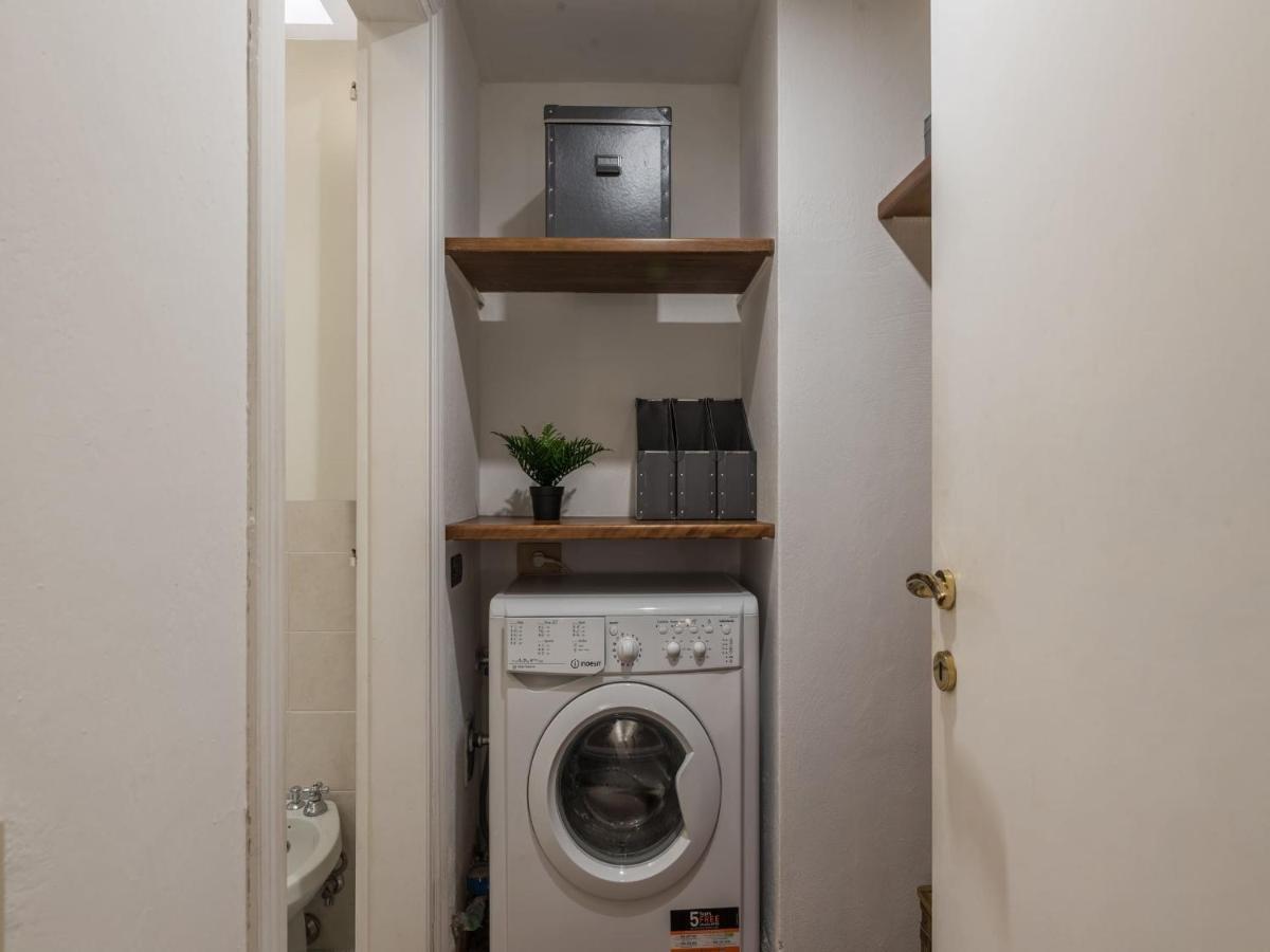 The Rent - Lovely One-bedroom In Trastevere District * Roma