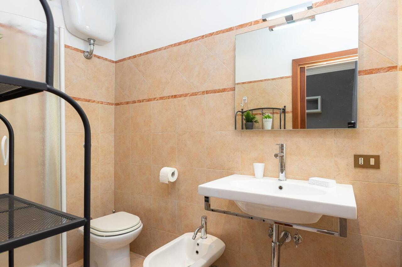 Acaia By In Apartment
