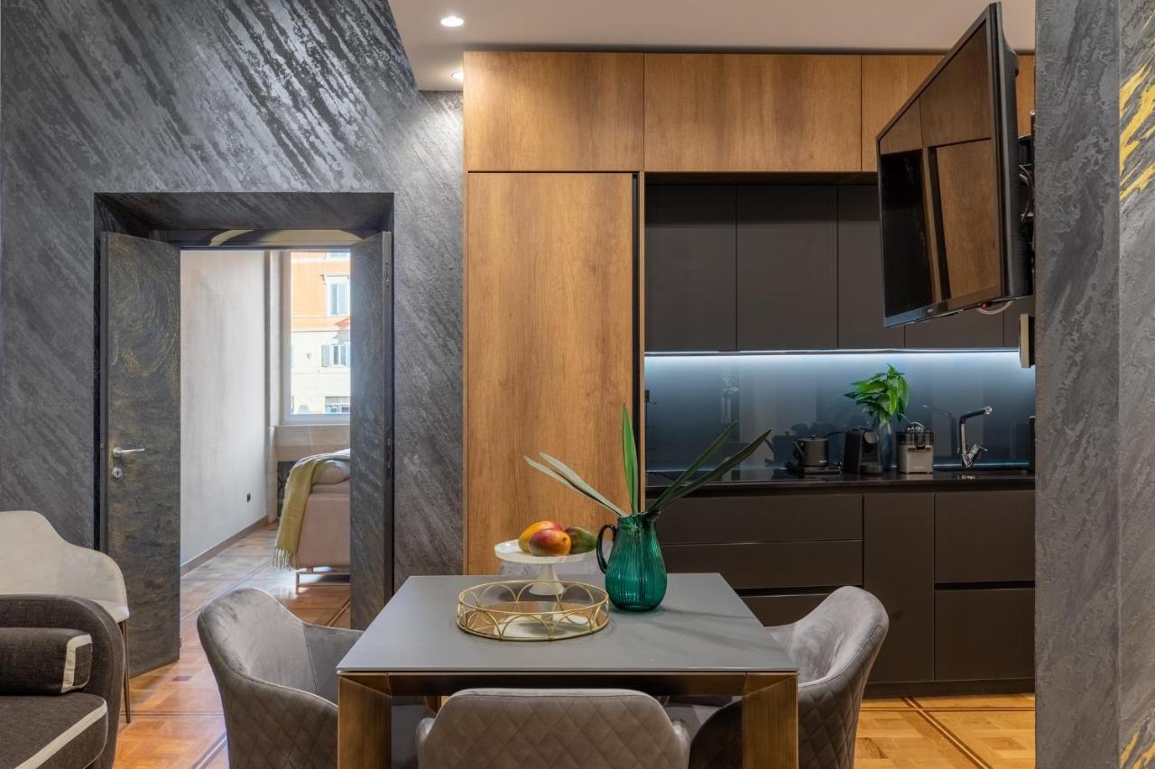 Iflat The Trevi View Apartamento *