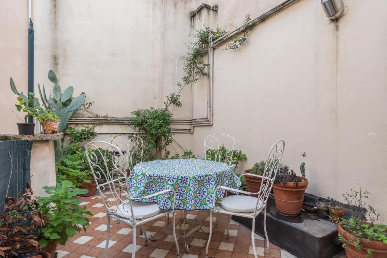 Apartamento Cozy Wooden Apt In Piazza Navona