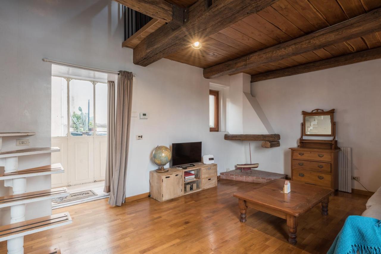 Appartamento Cozy Wooden Apt In Piazza Navona *