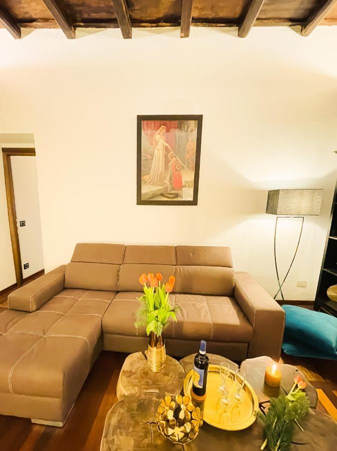 Apartment Trevi Fountain Luxury *