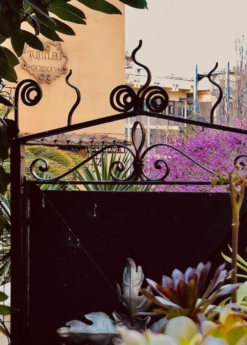 Isola Roger - Con Giardino A * Roma