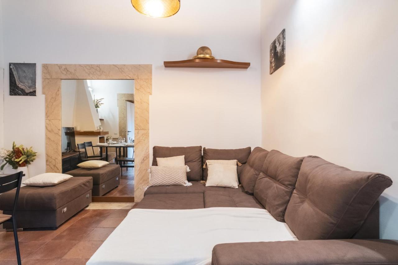 Apartment Giubbonari 23 Luxury Rom