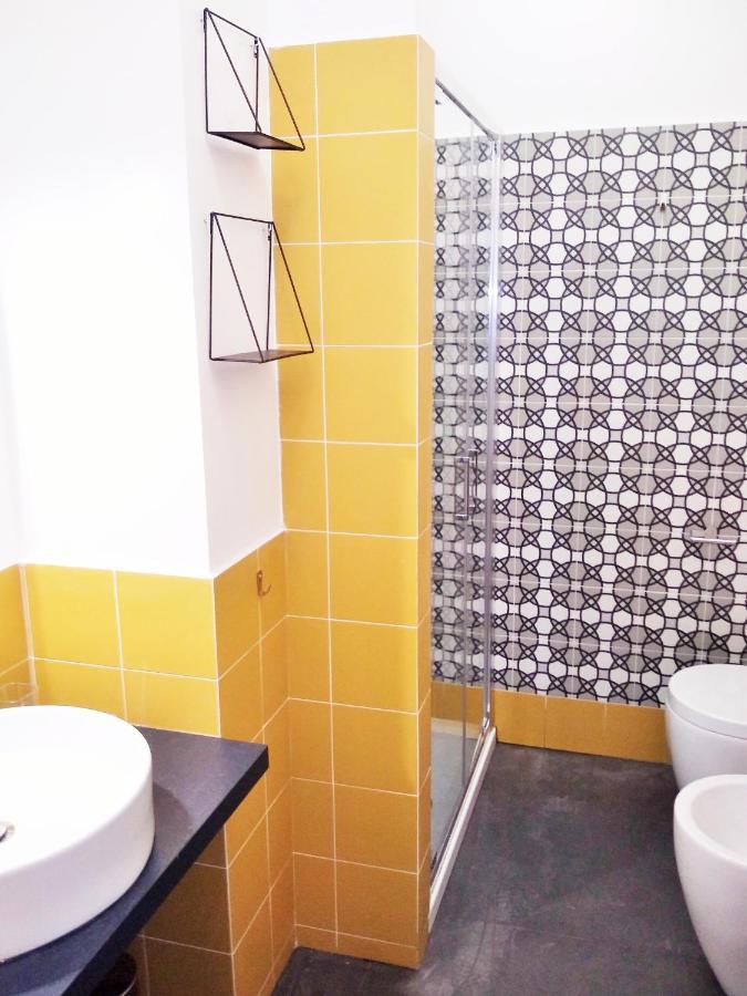 Casa Italiano - Bestbnb Garbatella Quarto em Acomodações Particulares *