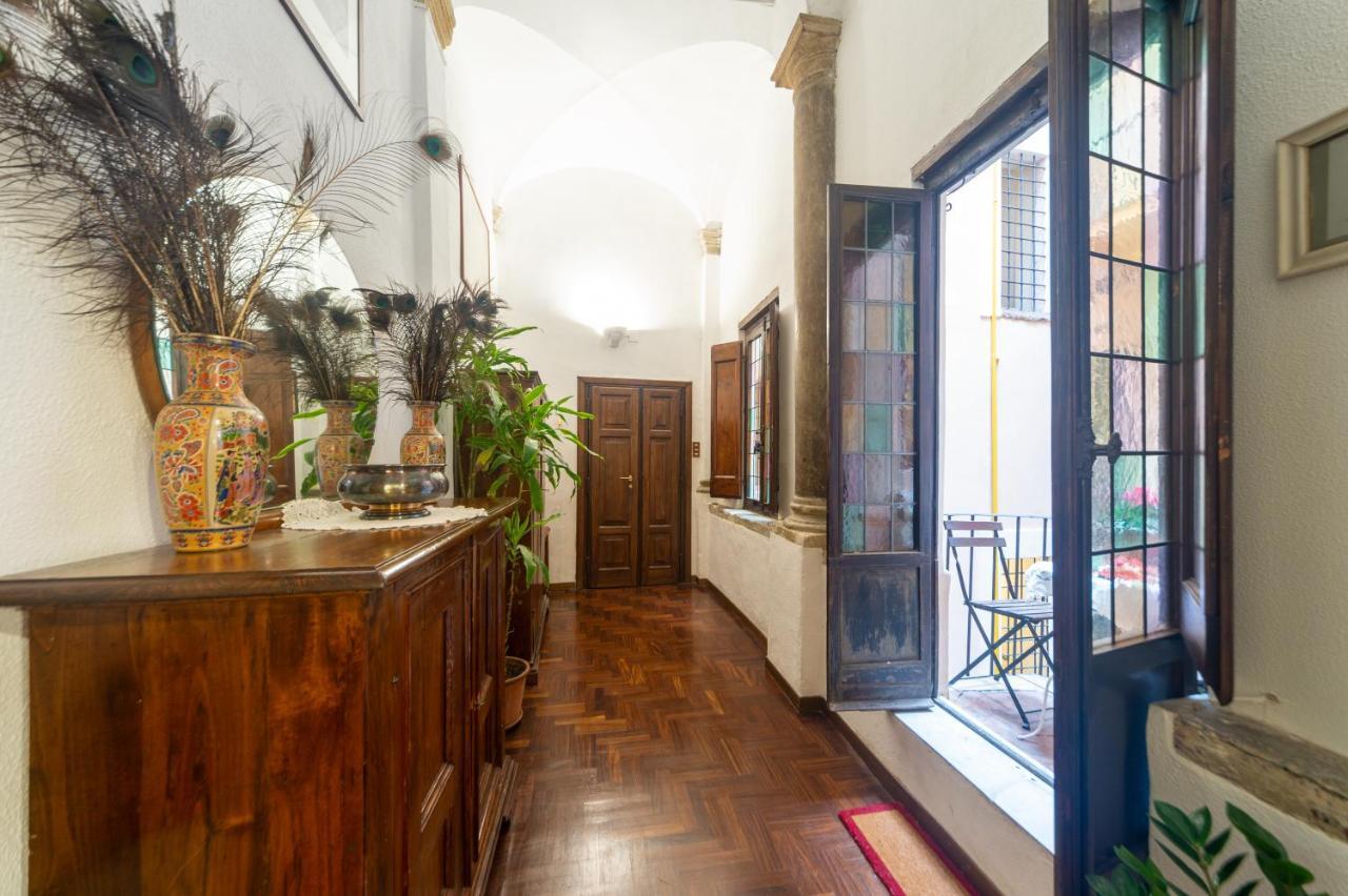 Apartamento Cartari, Renaissance Flat A Few Steps From Piazza Navona And Vatican *
