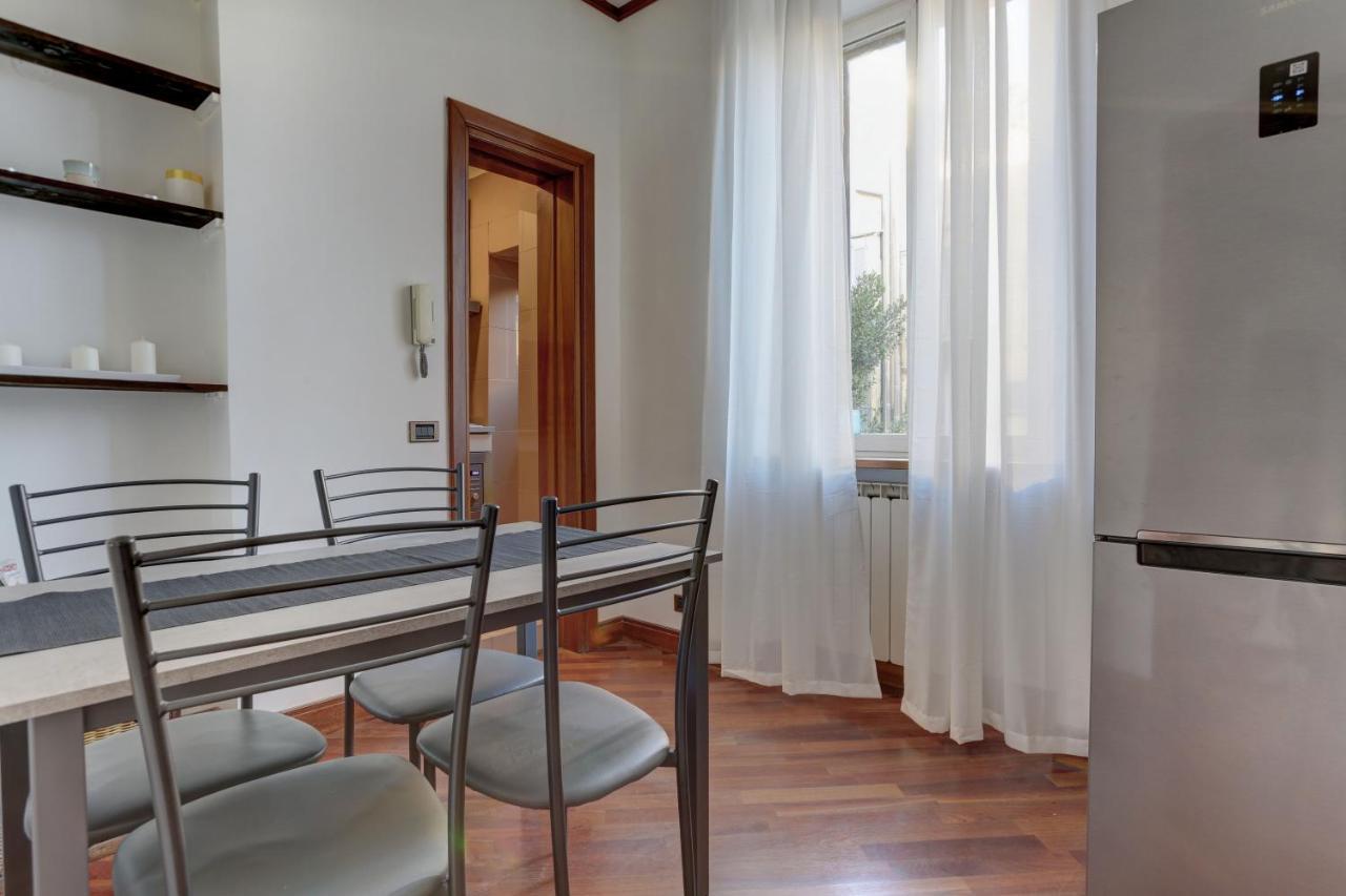 Capo D'africa 48 - And Apartamento *
