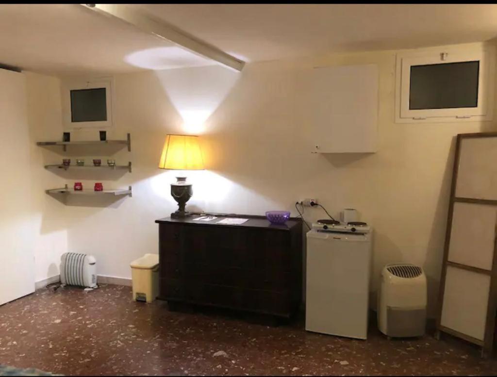 Ampio Monolocale Nel Cuore Della Citta Appartamento