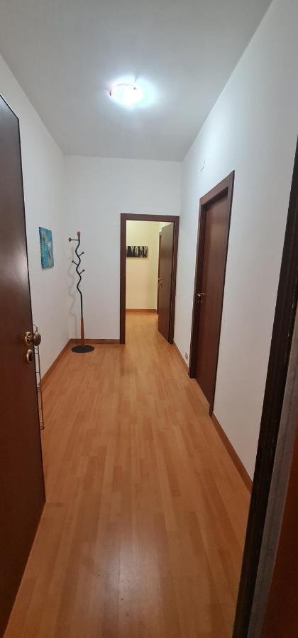 Apartamento 800mt Dalla Metro Roma