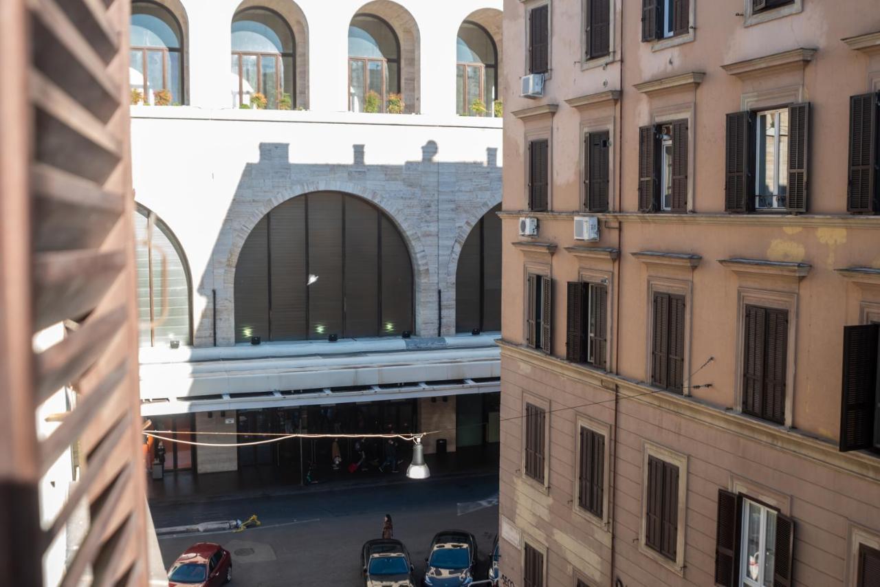 Two-roomed Flat In The Heart Of - Termini Apartment Rom