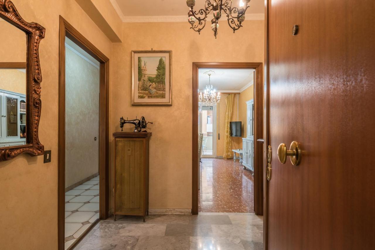 Appartamento Altido Classic Style Flat With Balcony *