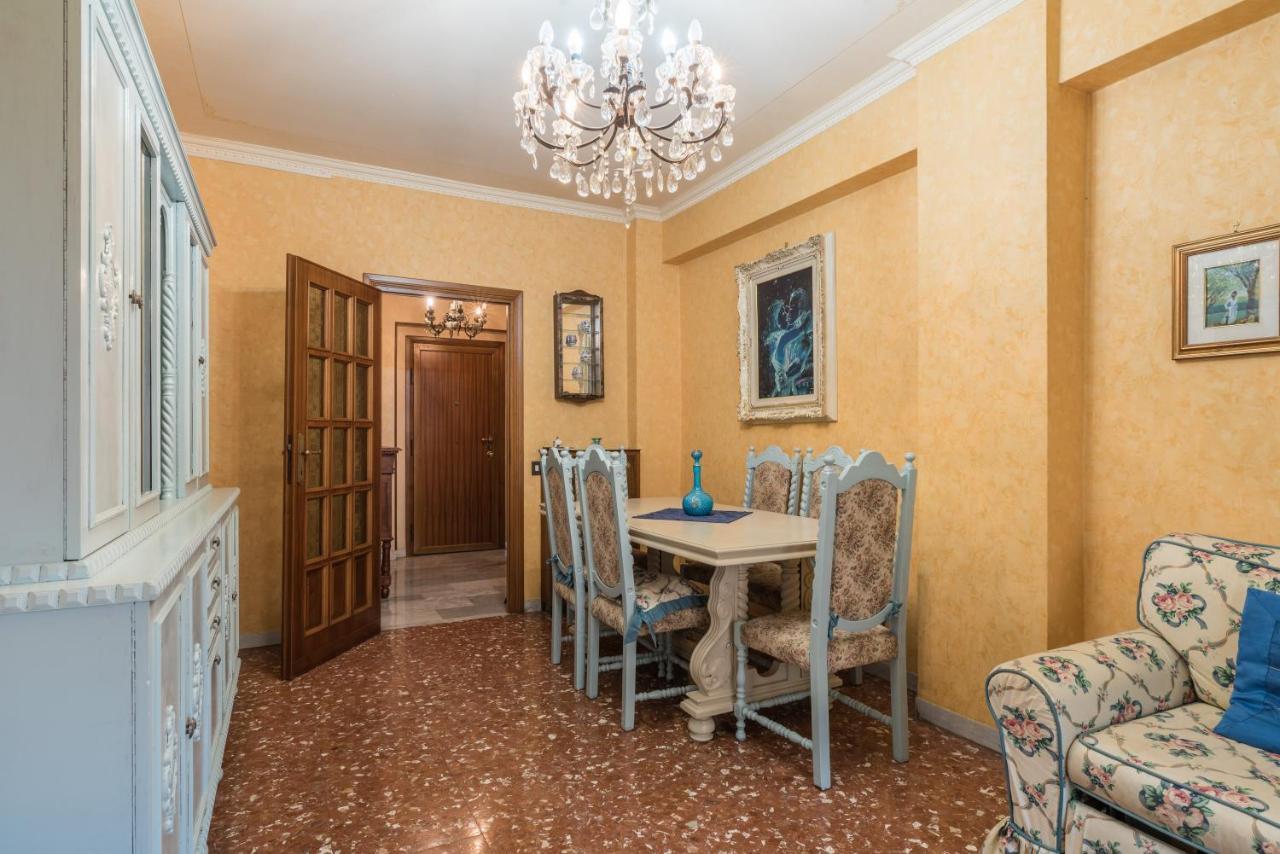 Altido Classic Style Flat With Balcony * Roma