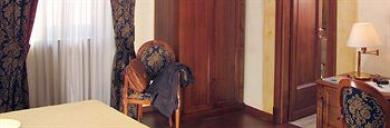 Hotel Teatro Pace Roma