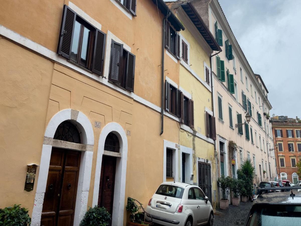 Apartment The Rent - Stylish In Trastevere District *