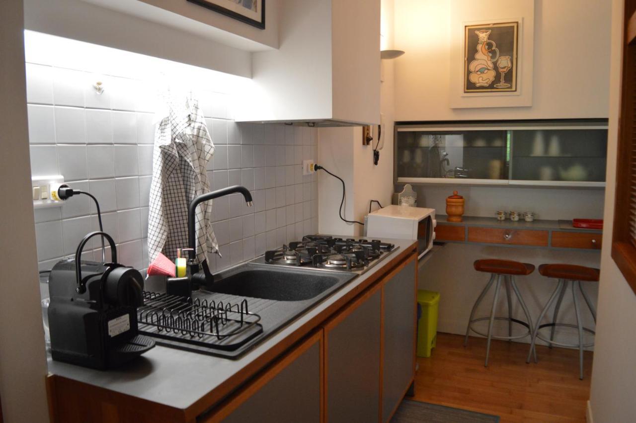 Domus B Corso Francia Roma