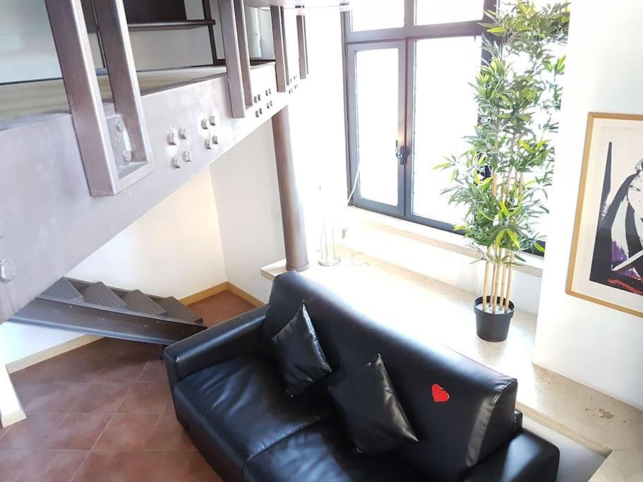 Apartamento Stylish Loft - Colosseum 4 Min Walk -3 Beds -sleeps Up To 6 People *