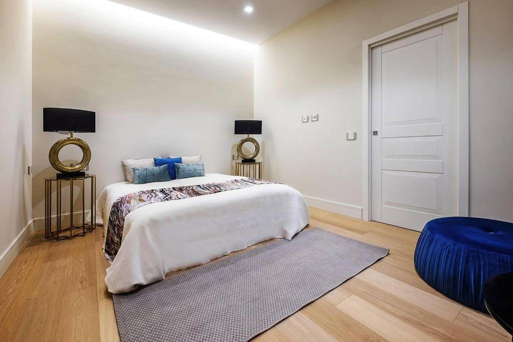 Easy Holidays - In Selci Roma