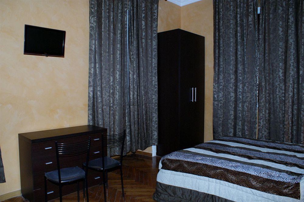 Hotel Aries House Roma