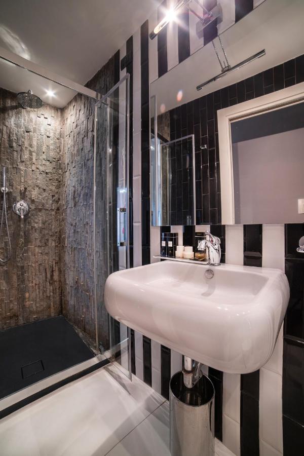 Relais San Lorenzo In Lucina * Roma